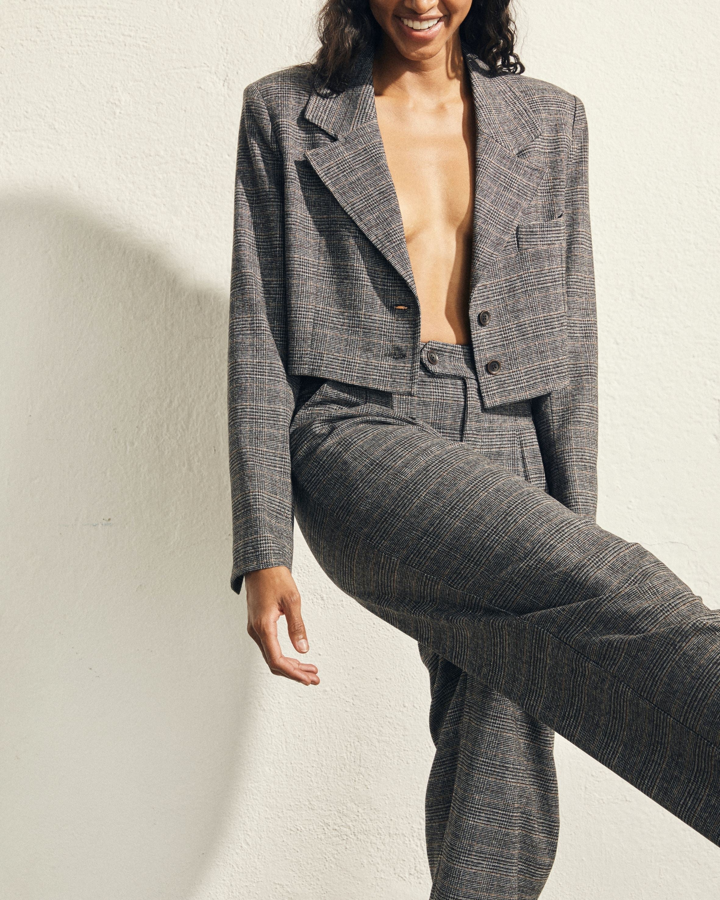 itinerary-blazer-checks-print-tops-alohas-367016_4296eb73-6558-4c17-9700-9c2b6b08837e.jpg