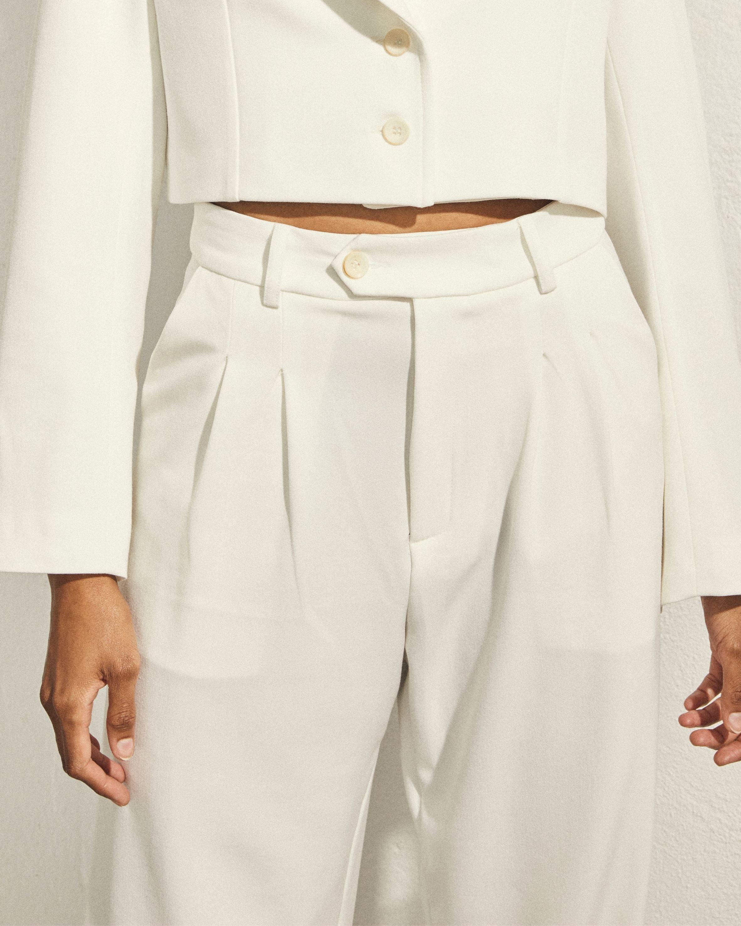 protagonist-pants-ivory-pants-alohas-268399.jpg
