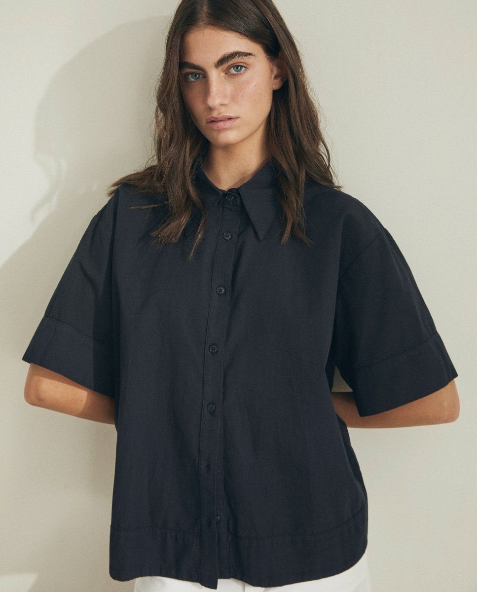 zeal-shirt-black-tops-alohas-878645.jpg